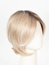 EL14/1001/R8 SUN & SAND LIGHTED | Face-framing highlights transition into a warm blonde artfully blended with platinum silver blonde, shaded with dark roots 
