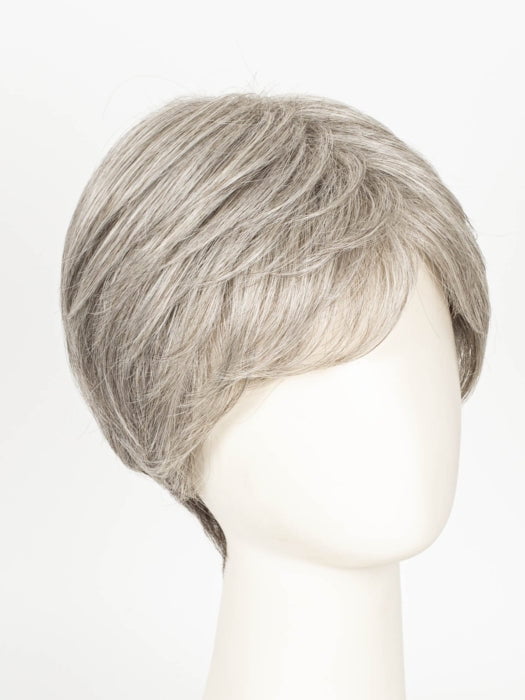 GF119 SILVER AND SMOKE | Light Brown With 80% Gray in Front Gradually Blended Into 50% Gray in Nape Area