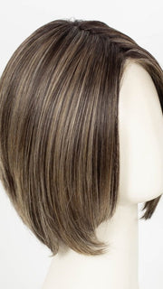 TRUFFLE CREAM-R | A chocolate truffle-inspired medium brown base with creamy light blonde highlights and dark roots, creating a balanced, multidimensional brunette.