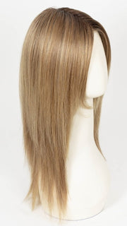 CARAMEL TOFFEE BLONDE-R  | Toffee is a warm, dimensional shade blending medium brown with golden blonde and caramel highlights. Softly rooted for a natural, sun-kissed finish.