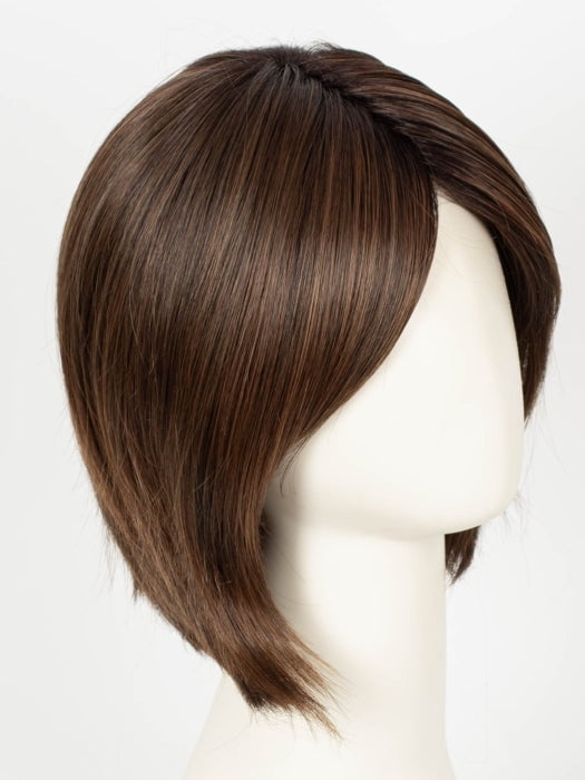 SOFT AMBER BROWN-R  | A warm rooted, amber-toned shade blending golden and red hues over a medium brown base.