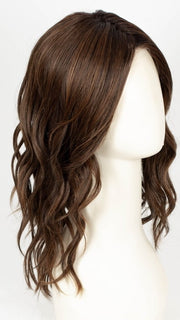 SOFT AMBER BROWN-R  | A warm rooted, amber-toned shade blending golden and red hues over a medium brown base.