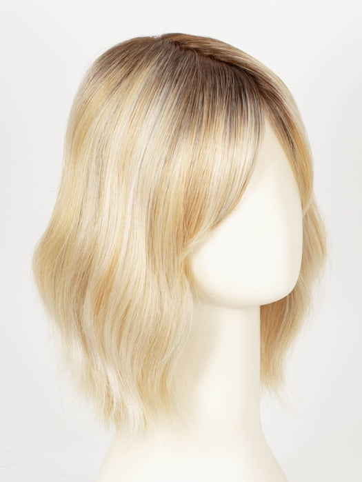 FS24/102S12 LAGUNA BLONDE | Light Natural Gold Blonde with Pale Natural Gold Blonde Bold Highlights, Shaded with Light Gold Brown