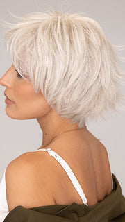 Roxie wearing STAR by RENE OF PARIS in GHOST-BLOND | Pearl Cream Blond with Platinum Undertones