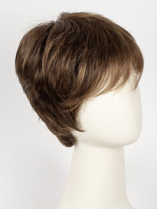 HAZELNUT ROOTED | Medium Brown base with  Medium Reddish Brown and Copper Red highlights and Dark Roots