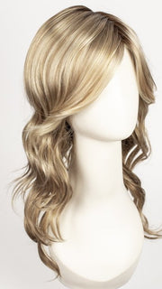 12FS8 SHADED PRALINE | Light Gold Brown, Light Natural Gold Blonde & Pale Natural Gold-Blonde Blend, Shaded with Medium Brown