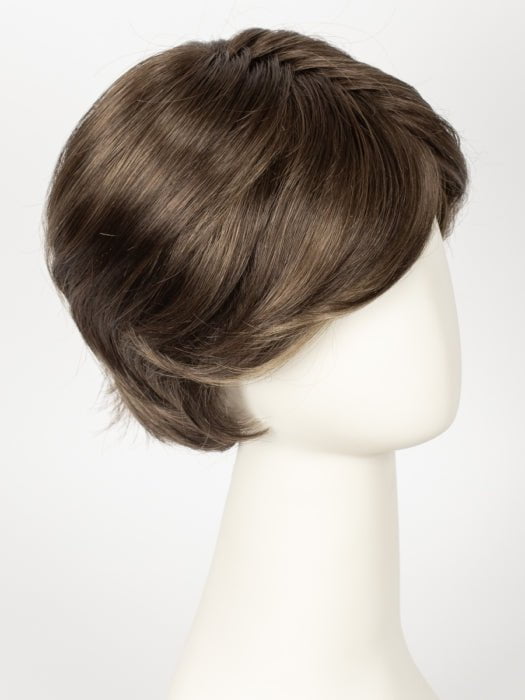 8RH14 MOUSSE CAKE | Medium Brown with 33% Medium Natural Blonde Highlights
