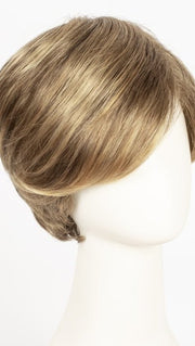 24BT18 ECLAIR | Dark Natural Gold Blonde & Light Natural Gold Blonde Blend with Light Natural Gold Blonde Tips