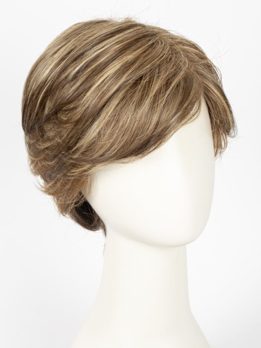 24BT18F BAVARIAN CREME | Dark Natural Ash Blonde & Light Gold Blonde Blend with Dark Natural Ash Blonde Nape