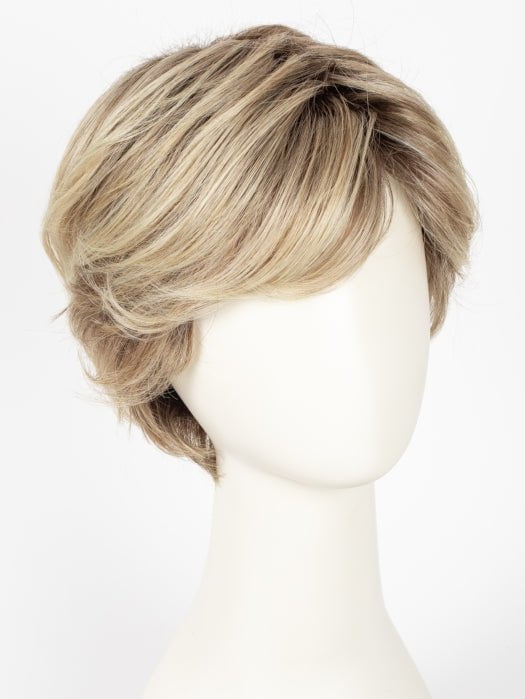 12FS8 SHADED PRALINE | Light Gold Blonde & Pale Natural Blonde Blend, Shaded with Dark Brown