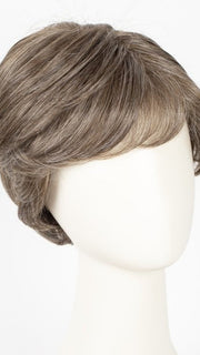 38 MILKSHAKE | Medium Brown with 35% Light Grey