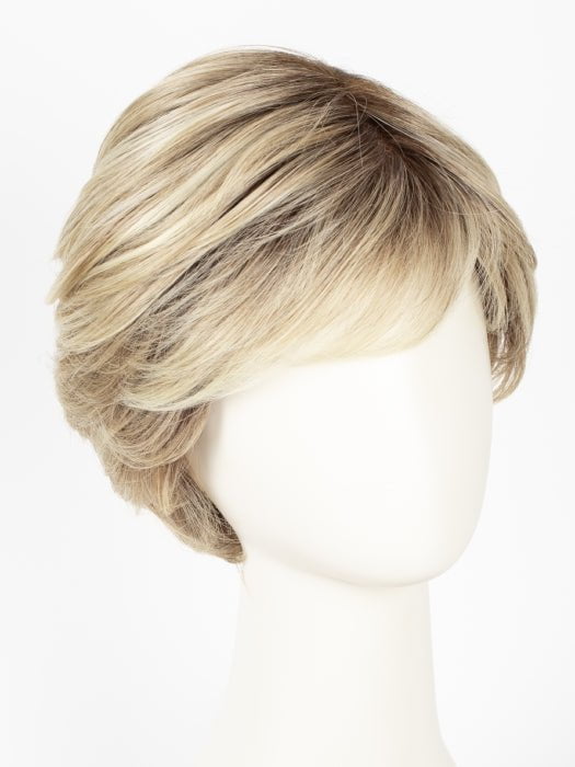 22F16S8 VENICE BLONDE | Light Ash Blonde and Light Natural Blonde Blend Shaded with Medium Brown