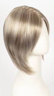 101F48T MARTINI | Soft White Front, Light Brown with 75% Grey Blend with Soft White Tips