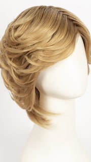 14/26S10 SHADED PRALINES N' CREAM | Light Gold Blonde & Medium Red-Gold Blonde Blend, Shaded with Light Brown