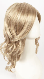 24B22 CREME BRULEE | Light Gold Blonde & Light Ash Blonde Blend