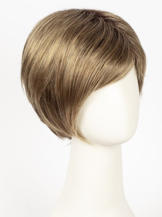 10/26TTS4 SHADED FORTUNE | Medium Gold Blonde Blend with Light Gold Blonde Tips, Shaded with Dark Brown