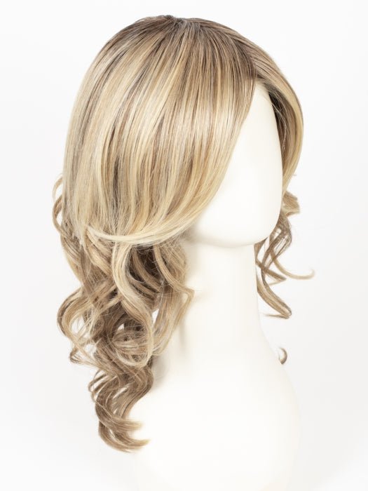 12FS8 SHADED PRALINE | Light Gold Blonde & Pale Natural Blonde Blend, Shaded with Dark Brown