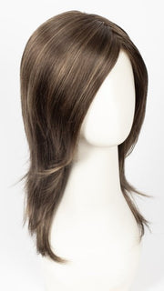 8RH14 MOUSSE CAKE | Medium Brown with 33% Medium Natural Blonde Highlights