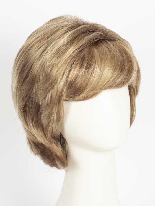 14/26S10 SHADED PRALINES N' CREAM | Light Gold Blonde & Medium Red-Gold Blonde Blend, Shaded with Light Brown