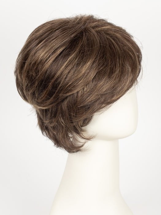 8F16 ROCKY ROAD | Medium Brown with Light Natural Blonde Highlights