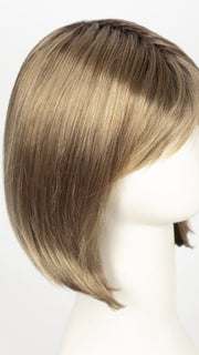 10/26TTS4 SHADED FORTUNE | Medium Gold Blonde Blend with Light Gold Blonde Tips, Shaded with Dark Brown