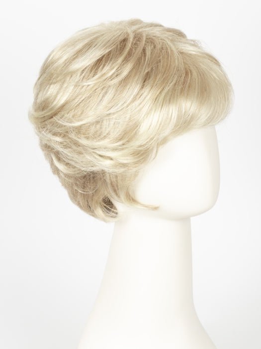 613F16 CHEESECAKE | Pale Natural Gold Blonde & Light Natural Blonde Blend with Light Natural Gold Blonde Nape