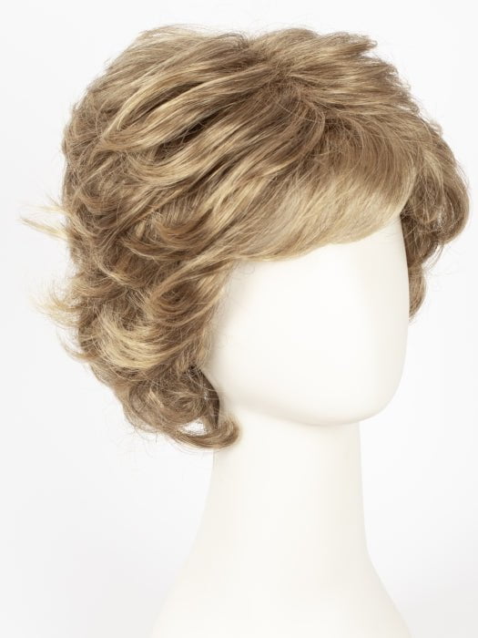 24B/18T | ÉCLAIR | Dark Natural Ash Blonde and Light Gold Blonde Blend with Light Gold Blonde Tips