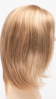 DARK BLONDE | 2 toned blend of Dark Honey Blonde with Lighter Blonde highlights