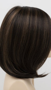 AMARETTO CREAM | Dark Brown roots with overall Medium Brown base with Honey Blonde highlights