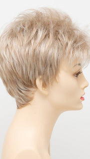 LIGHT BLONDE | 2 toned blend of Creamy Blonde with Champagne highlights