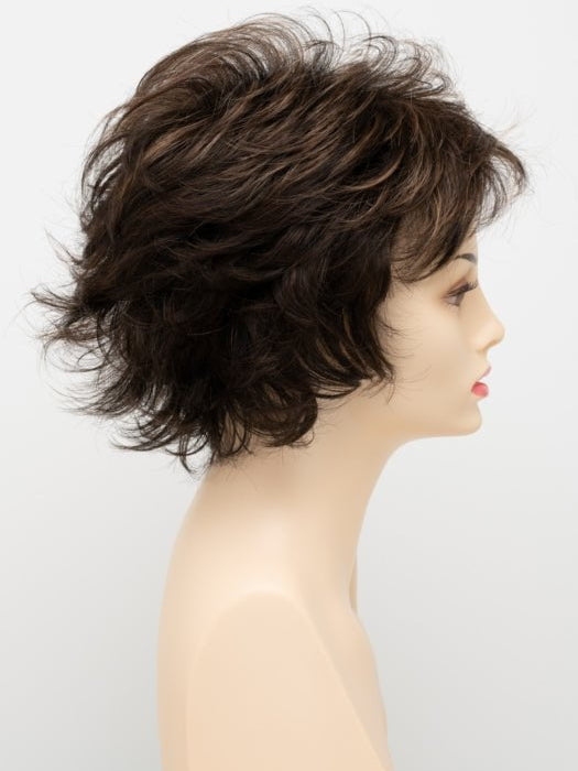 AMARETTO CREAM | Dark Brown roots with overall Medium Brown base with Honey Blonde highlights