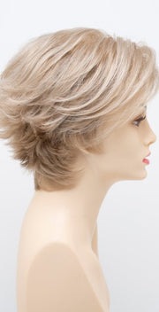 LIGHT-BLONDE | 2 toned blend of Creamy Blonde with Champagne highlights