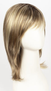 RH12/26RT4 | Light Brown w/Fine Golden Blonde Highlights And Dark Roots