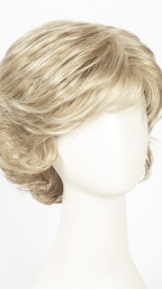 R25LF123 | Dark Gold Blonde Lightening to Platinum Mix in Front