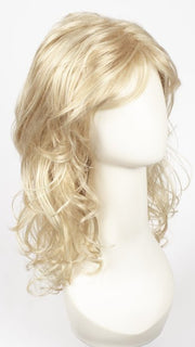 R26/613 | Golden Blonde w/Pale Blonde
