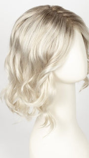 GL23-101SS SS SUN-KISSED BEIGE | Dark golden blonde base blends into multi-dimensional tones of lightest beige blonde