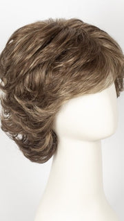 G10+ NUTMEG MIST | Med brown base w/ darkest blonde highlights