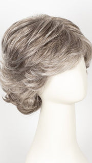 G48+ SUGARED PECAN | Light brown w/ 80% grey highlights