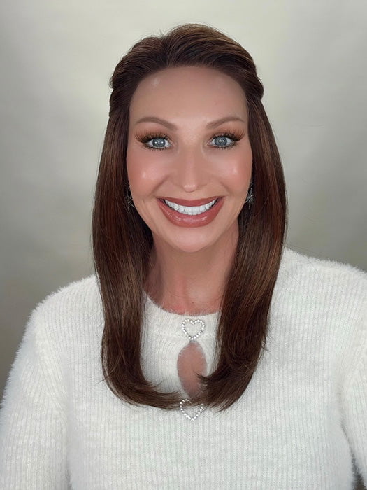 Kim Hammon @letstalkwithkim wearing ALASIA by ELLEN WILLE in color CHOCOLATE MULTI SHADED | 33.27.6 Dark Auburn and Dark Strawberry Blonde with Dark Brown Blend with Shaded Roots
