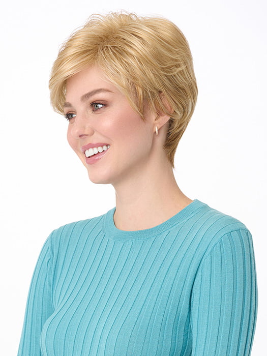 Model is wearing ANGEL by ENVY in color VANILLA-BUTTER | Golden Blonde blended with Champagne Blonde
