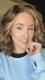 Carlyn @carlynwilson84 wearing ARLO by ESTETICA in color R8/26H | Golden Brown w/Golden Blonde Highlights