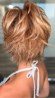 Roxie is wearing AVENUE SOFT by ELLEN WILLE in LIGHT BERNSTEIN ROOTED 12.26.27 | Lightest Brown, Light Golden Blonde, and Dark Strawberry Blonde Blend with Shaded Roots