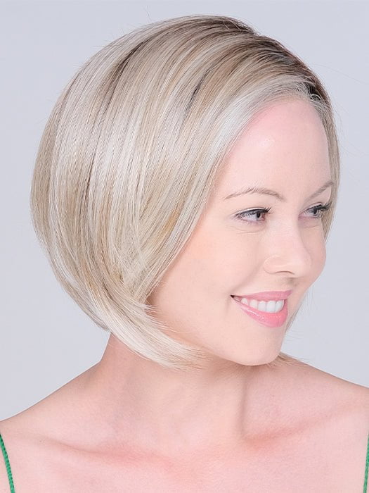This wig offers ultimate comfort and elegance
