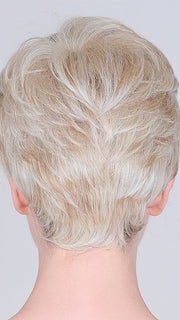 CREAM SODA BLONDE | A blend of Sandy Blonde, Ash Blonde, and Light Blonde