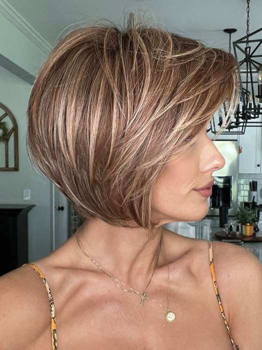 Jenna Fail @jenna_fail wearing SMOOTH CUT BOB by TRESSALLURE in color 17/23/R8 | Beige Blonde and Auburn Blended with Medium Brown Roots