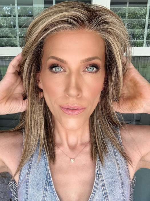 Kristyna Moore @kristynamoore wearing PERLA by BELLETRESS in color BROWN SUGAR COOKIE R | The roots are a Rich Brown Tone that seamlessly transitions into a Warm, Golden-Brown base. Delicate highlights in honey and toffee tones add dimension