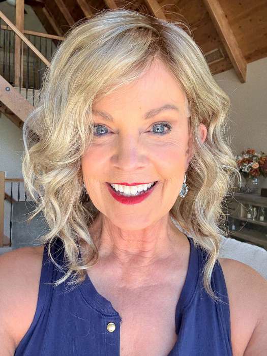 Susan @an_affair_with_hair wearing JULIANNE LITE PETITE by JON RENAU in color 12FS12 MALIBU BLONDE | LIght Gold Brown, Light Natural Gold Blonde, Pale Natural Gold-Blonde Blend, Shaded with Light Gold Brown