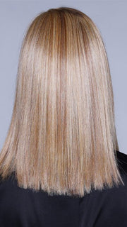 CARAMEL BLONDE R | Light Brown Rooted, with a blend of Light Gold Blonde, hint of Strawbery Blonde and Light Auburn with the balance of Cool, Light Blonde Highlights.