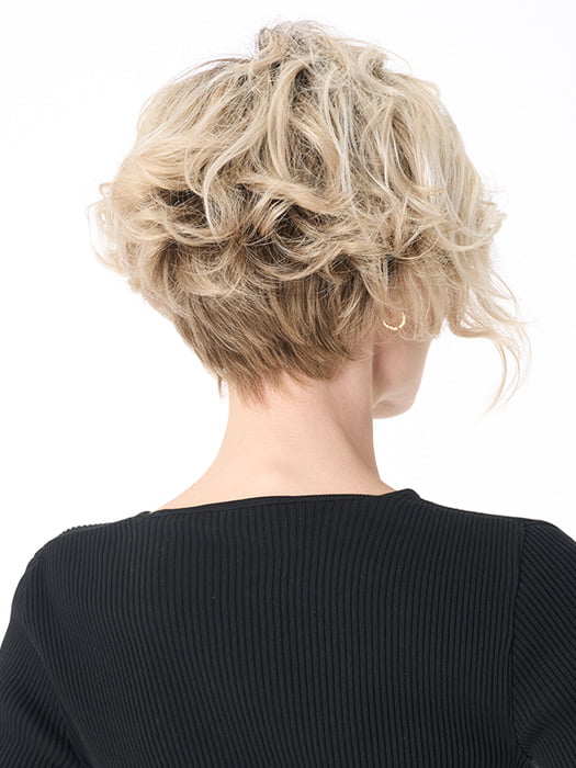 Model is wearing CARRISSA by ENVY in color PLATINUM SHADOW | Light Blonde with Dark Roots