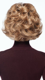 EL12/22/8 | Light Golden Brown Evenly Blended with Platinum Blonde Highlights with Medium Brown Roots